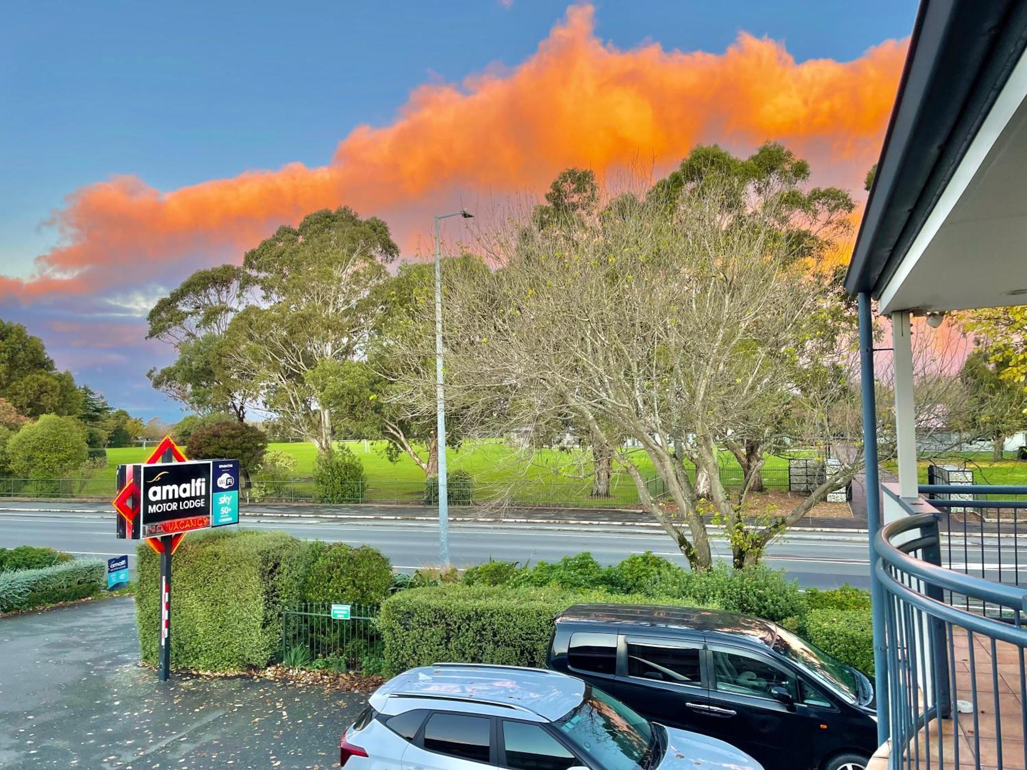 Amalfi Motor Lodge Christchurch Dış mekan fotoğraf